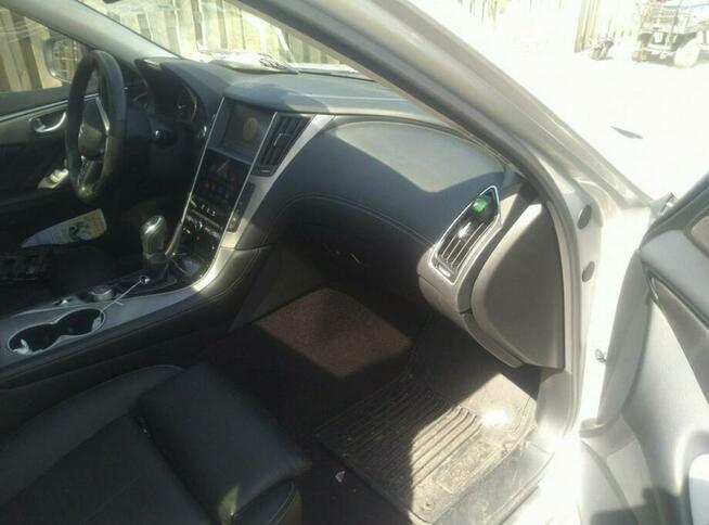 Infiniti Q50 2019, 3.0L, 4x4, od ubezpieczalni Warszawa - zdjęcie 6