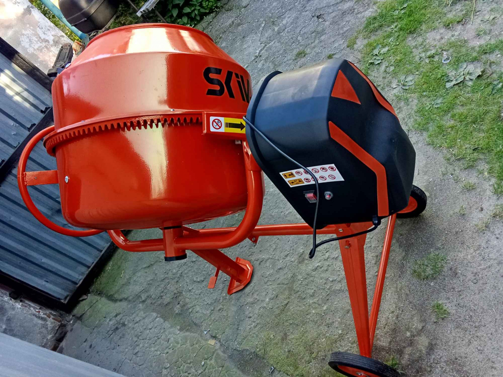 wynajem maszyn budowlanych Płock - zdjęcie 3