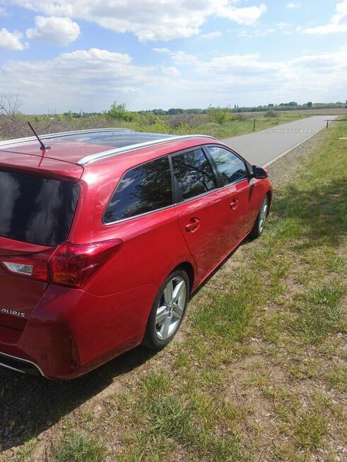 Toyota Auris kombi Rok2014 Fabryczna - zdjęcie 2