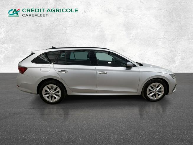 Skoda Octavia 2.0 TDI Ambition Kombi Warszawa - zdjęcie 4