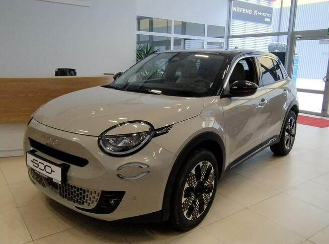 Fiat 600 1.2DCT 110KM La Prima Kremowy Cappucino z czarnym dachem Piła - zdjęcie 5