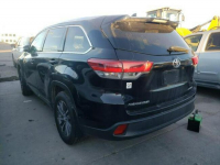 Toyota Highlander 2017, 3.5L, SE, 4x4, porysowany lakier Warszawa - zdjęcie 3