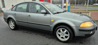 VW PASSAT B5 LIFT SEDAN 1900 TDI+KLIMA !!! Głogów - zdjęcie 3