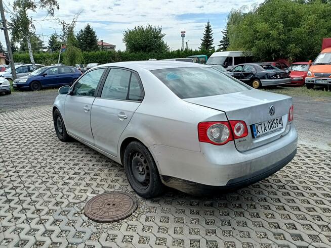 Volkswagen Jetta 1.9TDI 105km 07r Brzozówka - zdjęcie 3