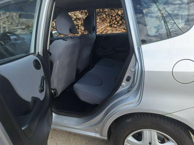 Honda Jazz Stan BDB Stargard - zdjęcie 10