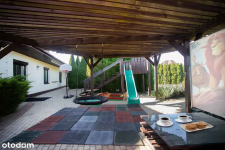 Parterowy dom koło Pabianic, Fotowoltaika,Solary.. Dobroń - zdjęcie 12