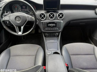 Mercedes A 180 Rok Gwarancji zadbany kamera pdc automat Kraków - zdjęcie 8