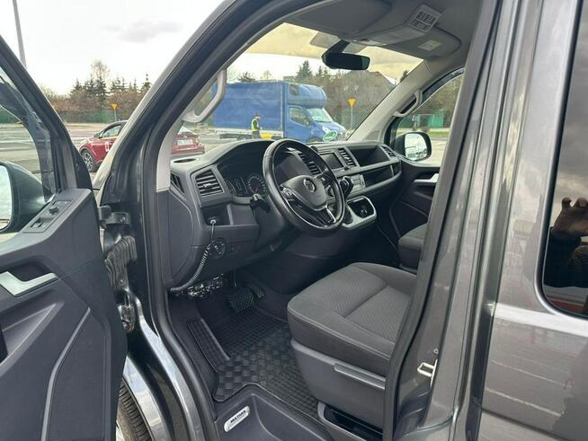 Volkswagen Multivan Salon Polska // BEZWYPADKOWY - Oryginał // Ostrołęka - zdjęcie 8