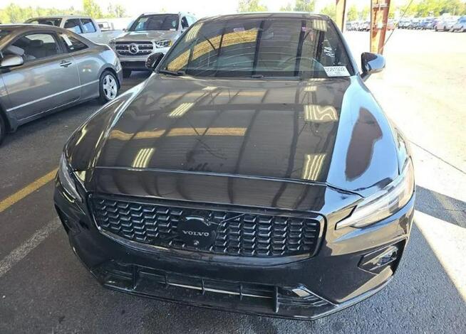 Volvo S60 B5 Plus Black Edition / AWD / niski przebieg Białystok - zdjęcie 2