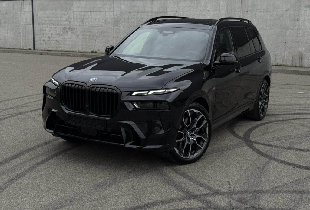 BMW X7 xDrive40d M Sport 2025 | 13 900 km | Idealny stan Praga-Południe - zdjęcie 2