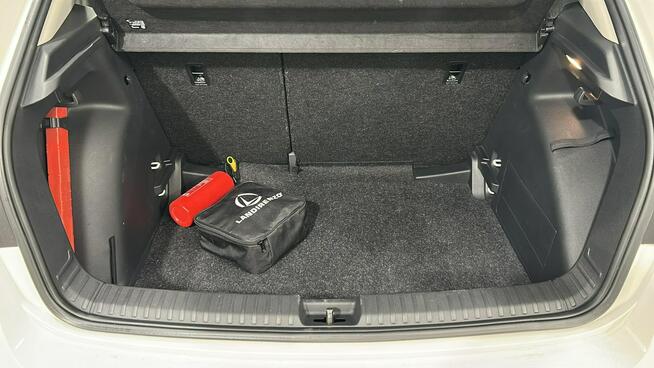 Skoda Fabia 1.0 Ambition hatchback gaz Warszawa - zdjęcie 11