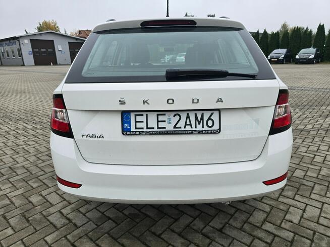 Škoda Fabia 1,0Benz. Serwis.Klima.Hak,CarPlay.Centralka,kredyt.Okazja Kutno - zdjęcie 10