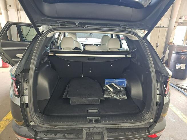 Hyundai Tucson LIMITED / AWD / Benzyna Częstochowa - zdjęcie 11