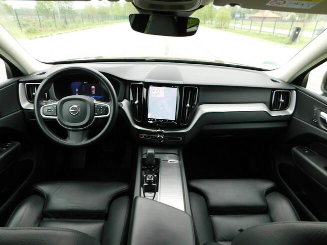 Volvo XC 60 z Gwarancją Bezwypadkowy  Model 2023r Żyrardów - zdjęcie 6