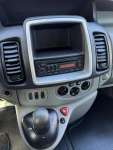 Opel Vivaro 2,0 115  osobowy  klima. Długi long Łodygowice - zdjęcie 12