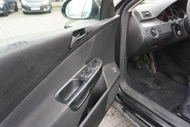Volkswagen Passat zarejestrowany, ubzpieczony Opole - zdjęcie 9