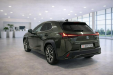 23 Salon Polska 2,0 HYBRID Lexus UX 2.0 250h F Sport Design+ Białystok - zdjęcie 7