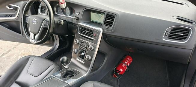 Volvo V60 2.0 D3 5-Cylindrów Lift Led Navi Skóra Parktronik Płock - zdjęcie 10