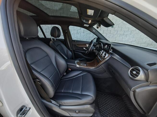 Mercedes GLC 300 4MATIC AMG Line Panorama Kamera 360 Night Łódź - zdjęcie 9
