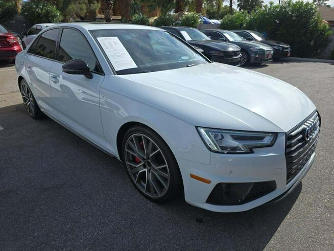 Audi A4 PRESTIGE / Quattro / S-Line / niski przebieg Białystok - zdjęcie 2
