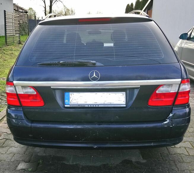 Mercedes E klasa kombi W211 granatowy Leszno - zdjęcie 4