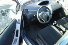 Toyota Yaris 1.3 87KM Klimatyzacja 134tysKM Zamiana Zarejestrowany Słupsk - zdjęcie 2