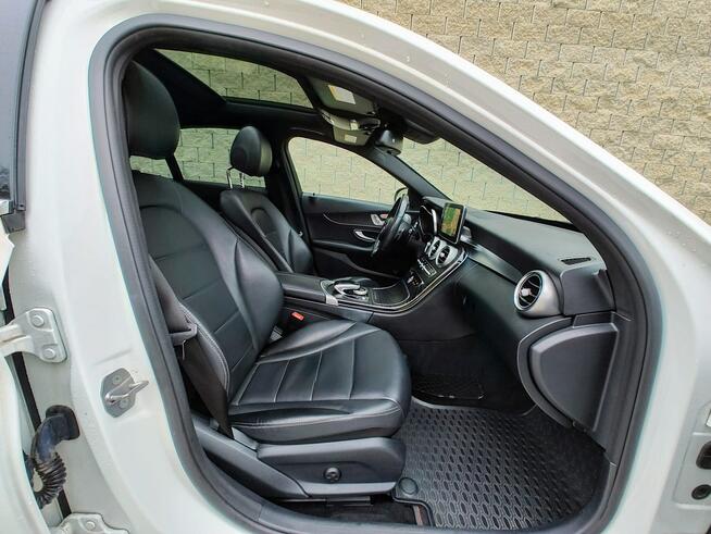 Mercedes C 300 4MATIC AMG Line Panorama Burmester Kamera 360° Łódź - zdjęcie 9