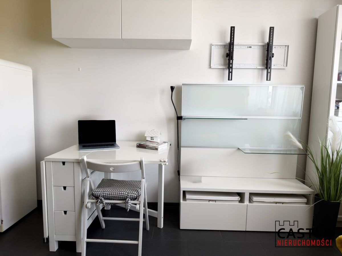 Przytulna kawalerka z dużym balkonem- ul. Karpia Poznań - zdjęcie 7