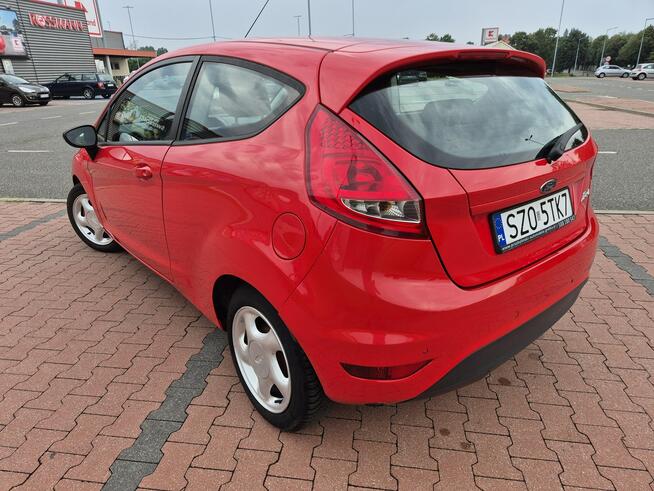 Ford Fiesta 1.2i 70KM Gaz KLIMA Zadbana Bez wkładu Do jazdy Zielona Łąka - zdjęcie 8