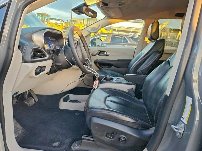 Chrysler Pacifica / PLUG-IN / 3.6 260KM / niski przebieg / Tarnów - zdjęcie 7