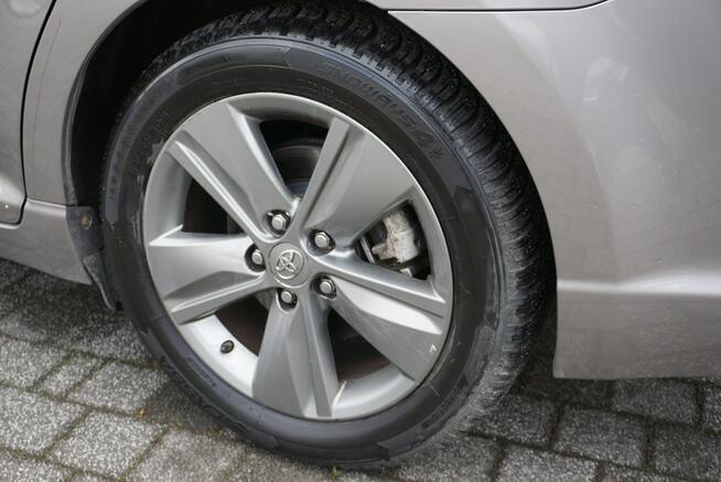 Toyota Avensis polski salon, atrakcyjny przebieg Opole - zdjęcie 8