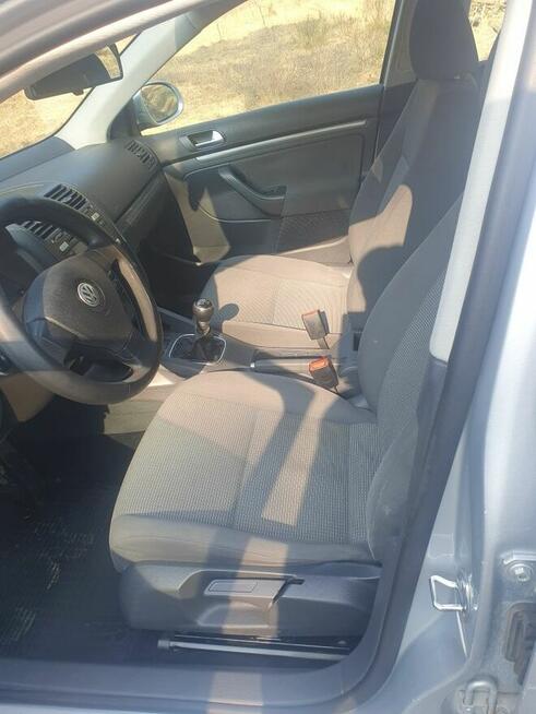 Volkswagen jetta 1.6 benzyna 115 koni 2006 r Podgórze - zdjęcie 8