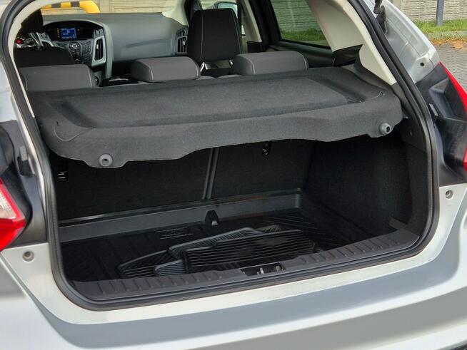 Ford Focus 1,6MPi 105KM Titanium /Serwis/Tempomat/Alufelgi/Climatronic Węgrów - zdjęcie 11