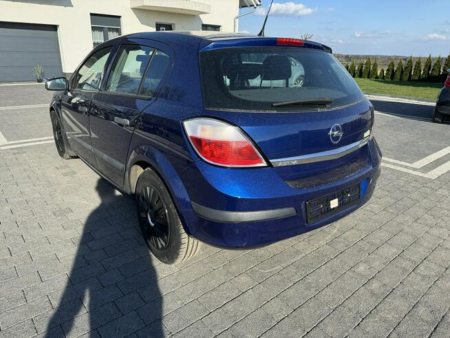 Opel Astra Nowy rozrząd*Zadbana*Klimatyzacja*1.6 benzyna Zebrzydowa - zdjęcie 6