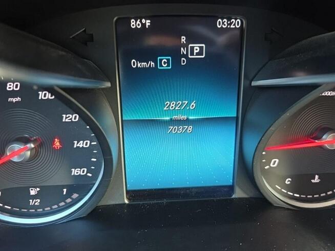 Mercedes C 300 4Matic / pakiet AMG / niski przebieg Chwaszczyno - zdjęcie 8