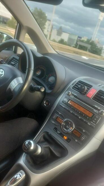 Toyota auris Wilkanowo - zdjęcie 3