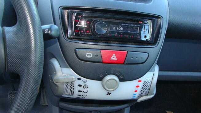 peugeot 107 1,0 benzyna Lębork - zdjęcie 12