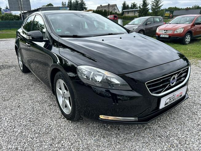 Volvo V40 5 Cylindrów D3 Momentum Nowe Iganie - zdjęcie 3