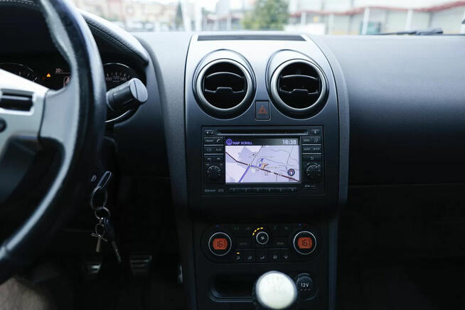 Nissan Qashqai 2.0 diesel, 4x4 Bałuty - zdjęcie 5