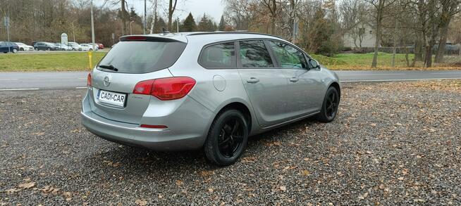 Opel Astra Bogata wersja. stan bardzo dobry. Goczałkowice-Zdrój - zdjęcie 4