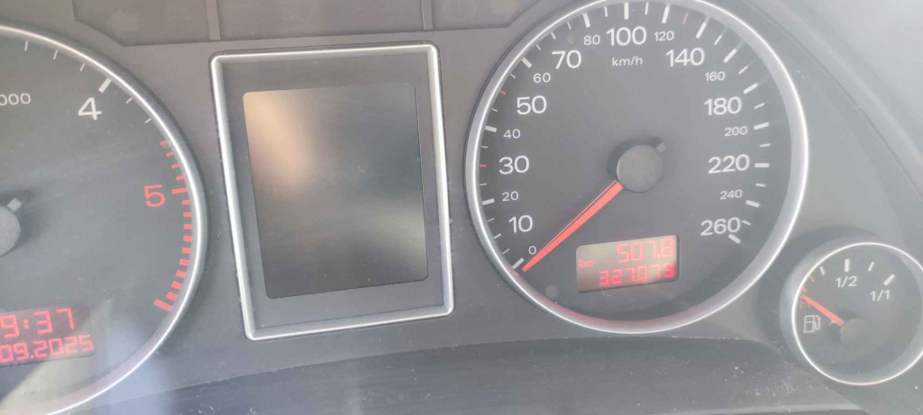 Sprzedam audi a4b7 Pawłosiów - zdjęcie 2