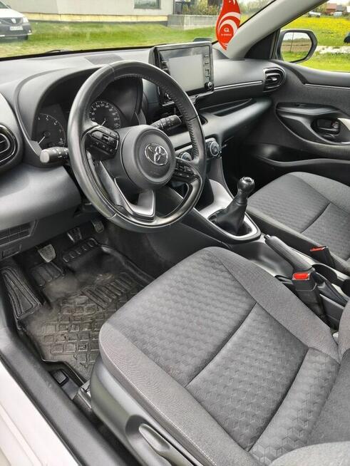 Toyota Yaris 1.0 2021 Salon Polska I właściciel Wrzawy - zdjęcie 2