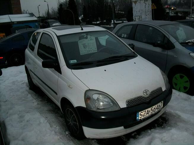 Toyota Yaris Katowice - zdjęcie 1