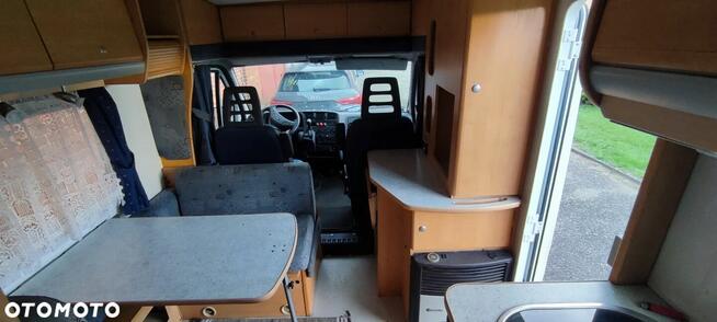 Sprzedam Kampera Fiat Ducato zabudowa CHAUSSON Słupca - zdjęcie 3