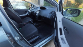 Toyota Yaris 1.0 2009r. /mały przebieg 55 tys.km/garażowany Tuchola - zdjęcie 5