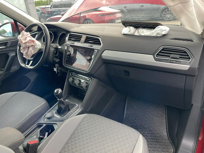 Volkswagen Tiguan 4Motion Klimatronik Aktywny tempomat Gliwice - zdjęcie 11