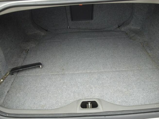 Volvo s60 2002 2.5 benzyna 140km automat skóry zadbane Słupsk - zdjęcie 7