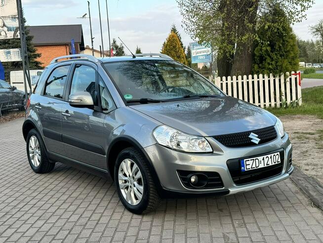 Suzuki SX4 *Facelifting*BDB stan*Benzyna* Zduńska Wola - zdjęcie 2