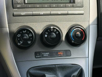 Toyota Auris 1,4D4D 90KM  Premium/Klimatyzacja/Parktronic/Serwis Węgrów - zdjęcie 10