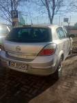 Sprzedam opel astra hatchback 1,8 benzyna 2006